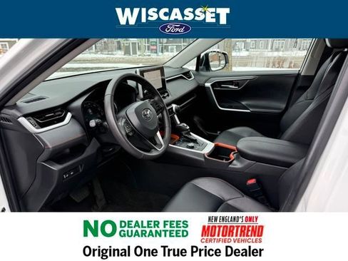 Used 2024 Toyota RAV4 Adventure image 4