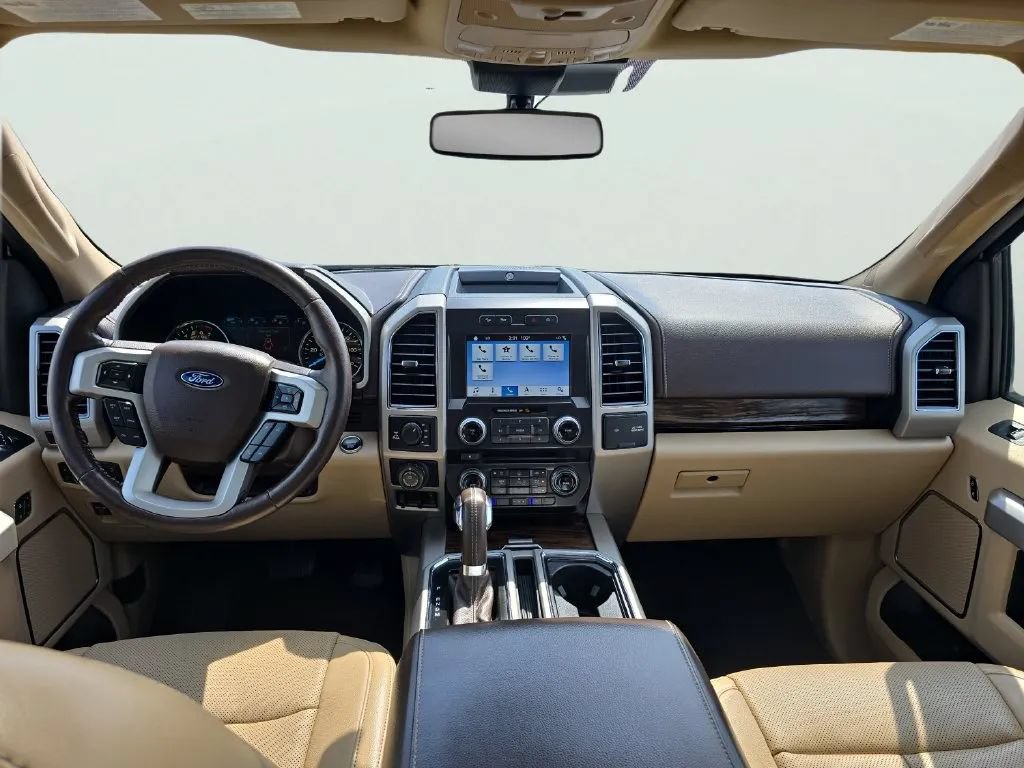 Used 2018 Ford F150 Lariat w/ Equipment Group 502A Luxury AWD/4WD image 13