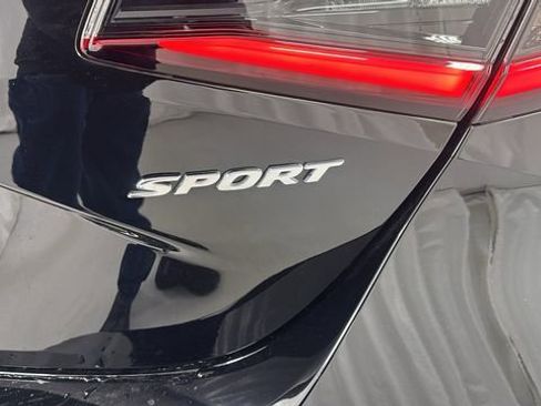 Used 2025 Honda Civic Sport image 35