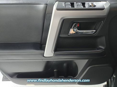 Used 2024 Toyota 4Runner SR5 image 23