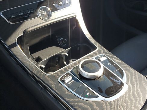 Used 2021 Mercedes-Benz C 300 Sedan image 30