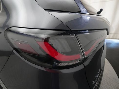 Certified 2024 Honda HR-V EX-L image 32