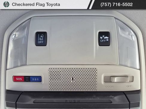 Used 2021 Subaru Ascent Premium w/ Convenience Package AWD/4WD image 9