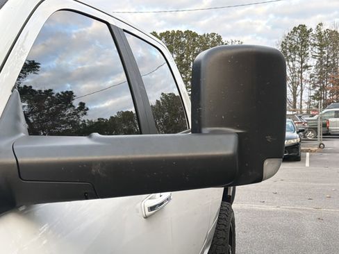 Used 2019 RAM 2500 Big Horn image 13