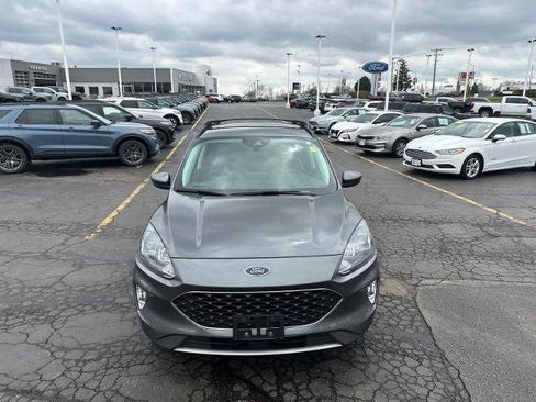 Certified 2022 Ford Escape SEL w/ Technology Package image 3