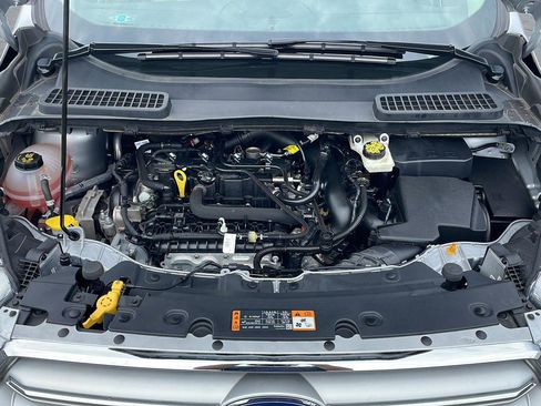 Used 2019 Ford Escape SEL FWD image 9