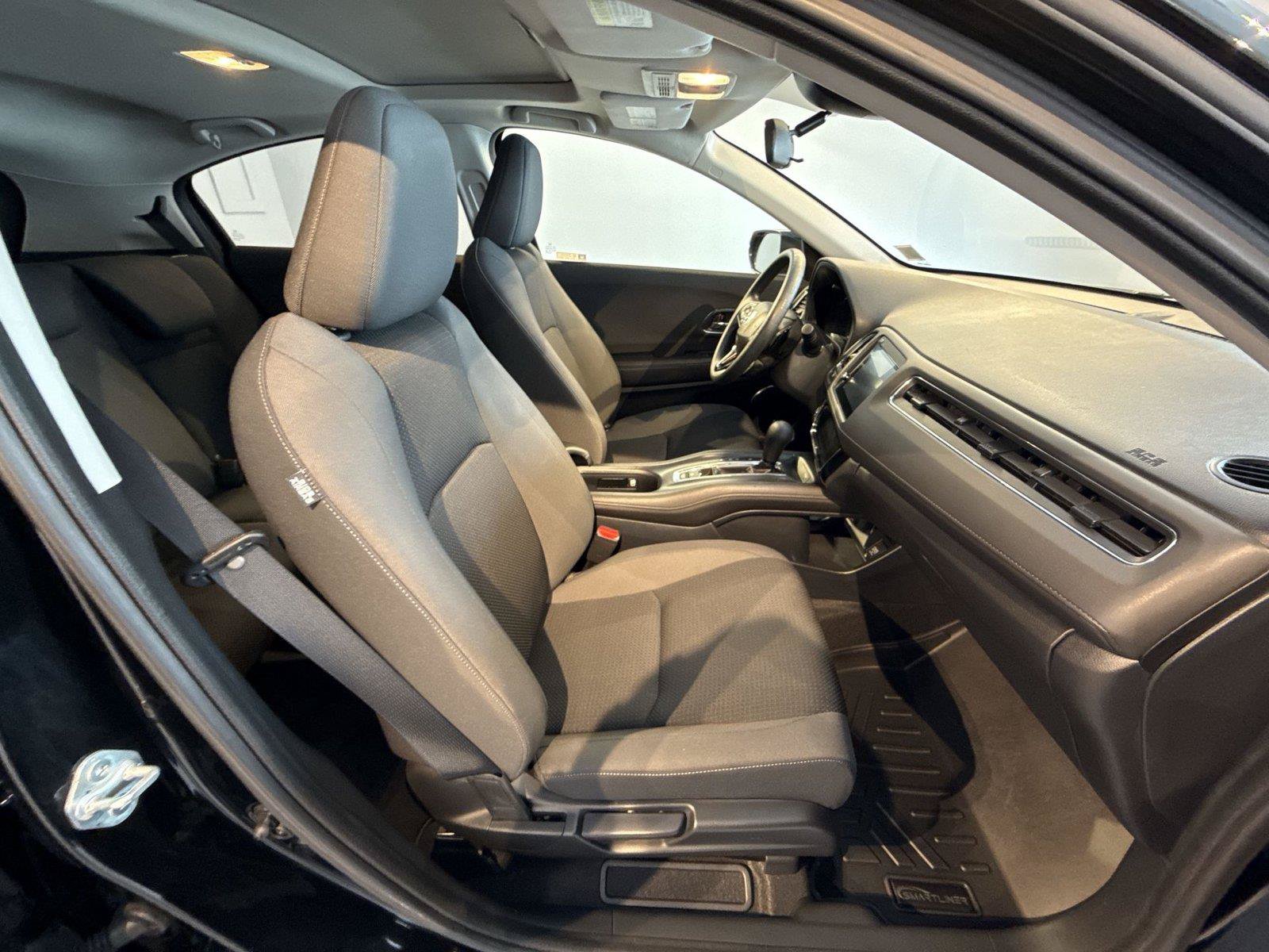 Used 2022 Honda HR-V EX image 26