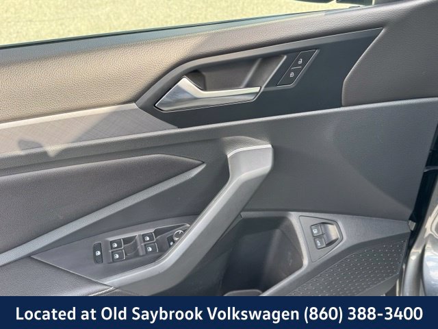Certified 2023 Volkswagen Jetta SE FWD image 31