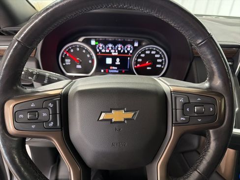 Used 2021 Chevrolet Tahoe High Country w/ Premium Package image 26