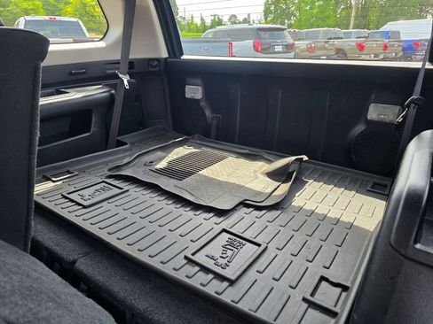 Used 2019 Toyota 4Runner SR5 Premium AWD/4WD image 11