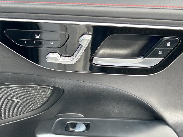 Used 2023 Mercedes-Benz C 43 AMG 4MATIC Sedan image 33