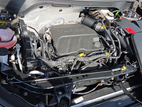 New 2026 Buick Envista Sport Touring w/ Convenience I Package FWD image 17