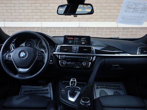 Used 2018 BMW 330i Sedan RWD image 29
