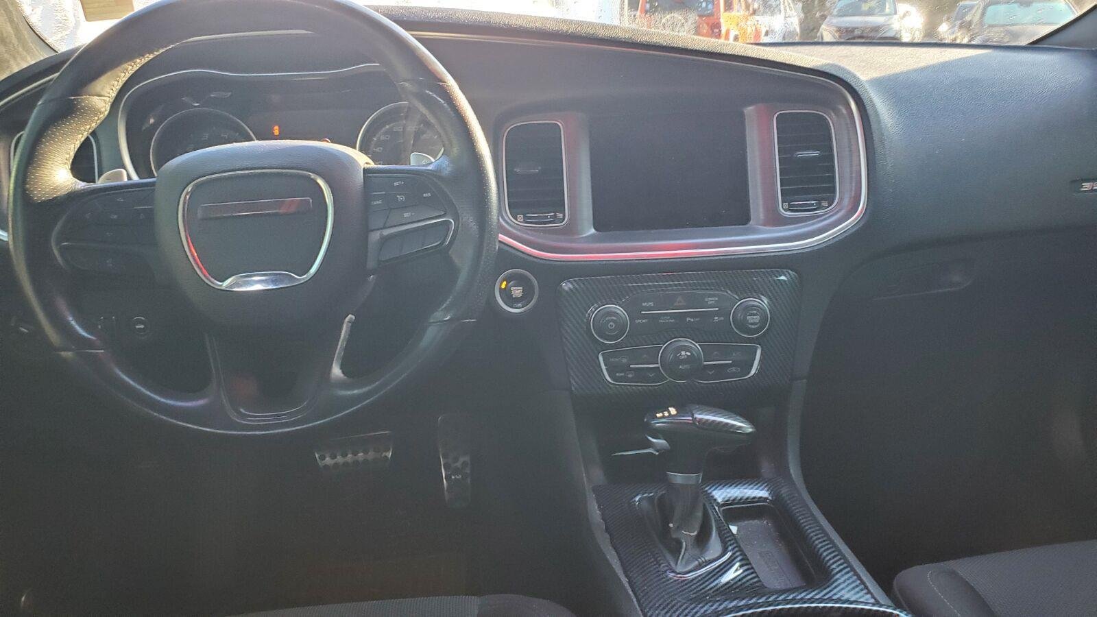 Used 2018 Dodge Charger R/T Scat Pack w/ Beats Audio Group RWD image 7