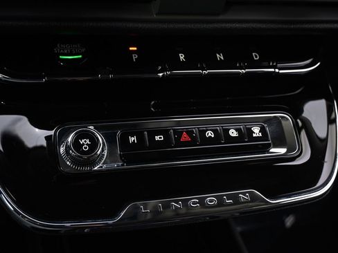 New 2026 Lincoln Corsair Premiere image 30