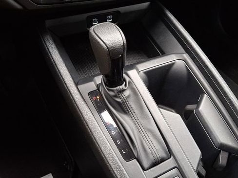Certified 2024 Honda Accord EX image 15
