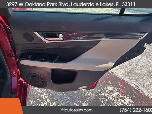 Used 2016 Lexus GS 200t F Sport image 36