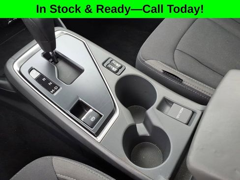 Certified 2025 Subaru Crosstrek 2.0i Premium AWD/4WD image 16