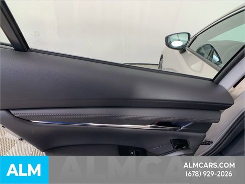 Used 2025 MAZDA MAZDA3 2.5 Turbo Sedan w/Premium Plus image 27