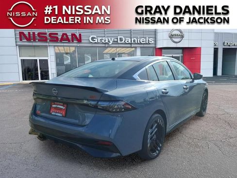 New 2026 Nissan Sentra SR w/ SR All Weather Package FWD image 7