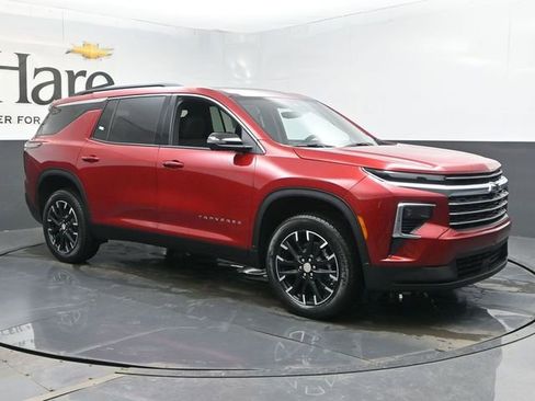 New 2026 Chevrolet Traverse LT w/ Sun and Wheel Package image 6