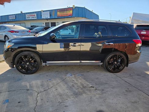 Used 2015 Nissan Pathfinder Platinum w/ Cargo Package AWD/4WD image 11