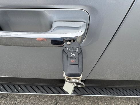 Used 2019 Ford F150 XLT w/ Equipment Group 302A Luxury image 19