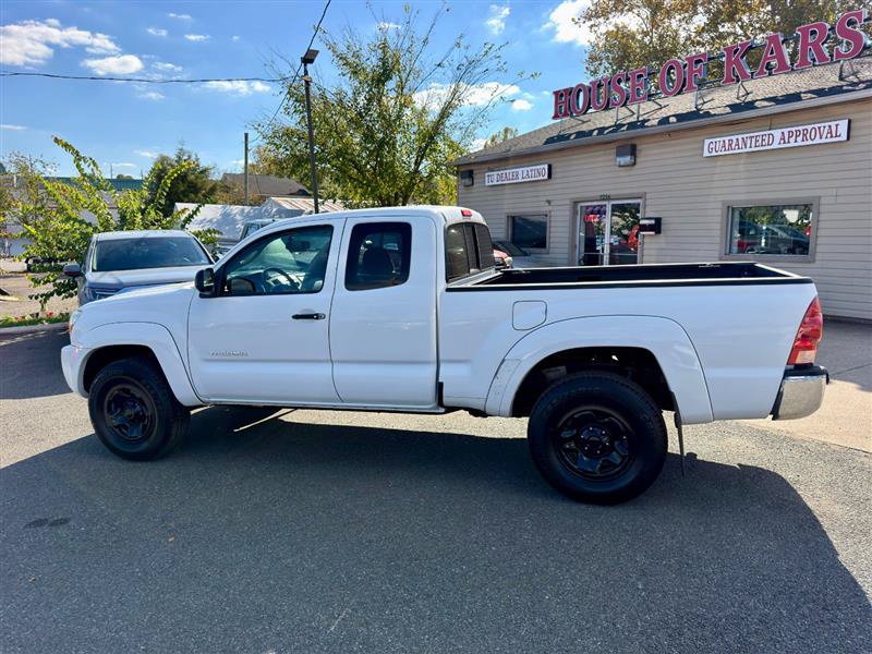 Used 2008 Toyota Tacoma PreRunner w/ SR5 Pkg #2 RWD image 2