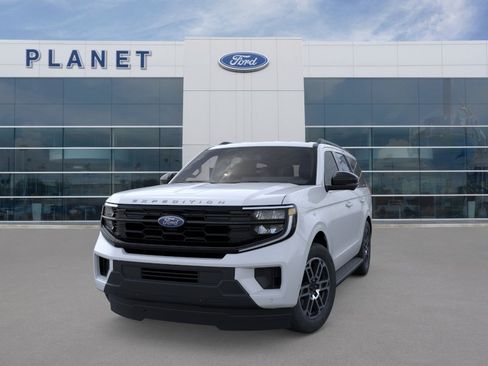 New 2026 Ford Expedition Active RWD image 2