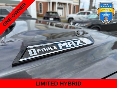 Used 2024 Toyota Tundra Limited w/ Power Package image 11