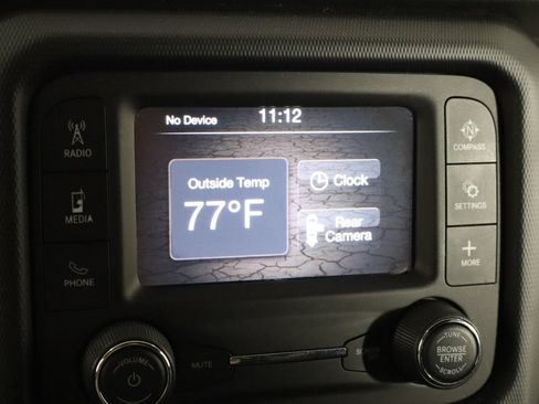 Used 2018 Jeep Wrangler Unlimited Sport S AWD/4WD image 35