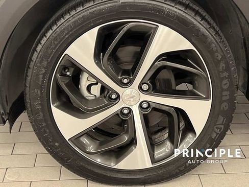 Used 2018 Hyundai Tucson Value w/ Cargo Package image 7