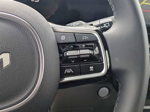 New 2026 Kia Carnival EX FWD image 23