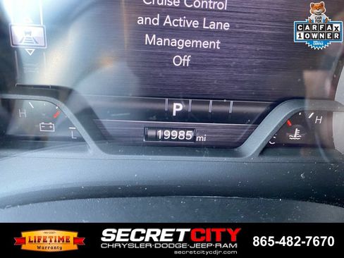Used 2025 RAM 1500 Big Horn AWD/4WD image 19