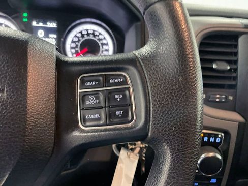Used 2018 RAM 1500 Express w/ Express Value Package AWD/4WD image 36