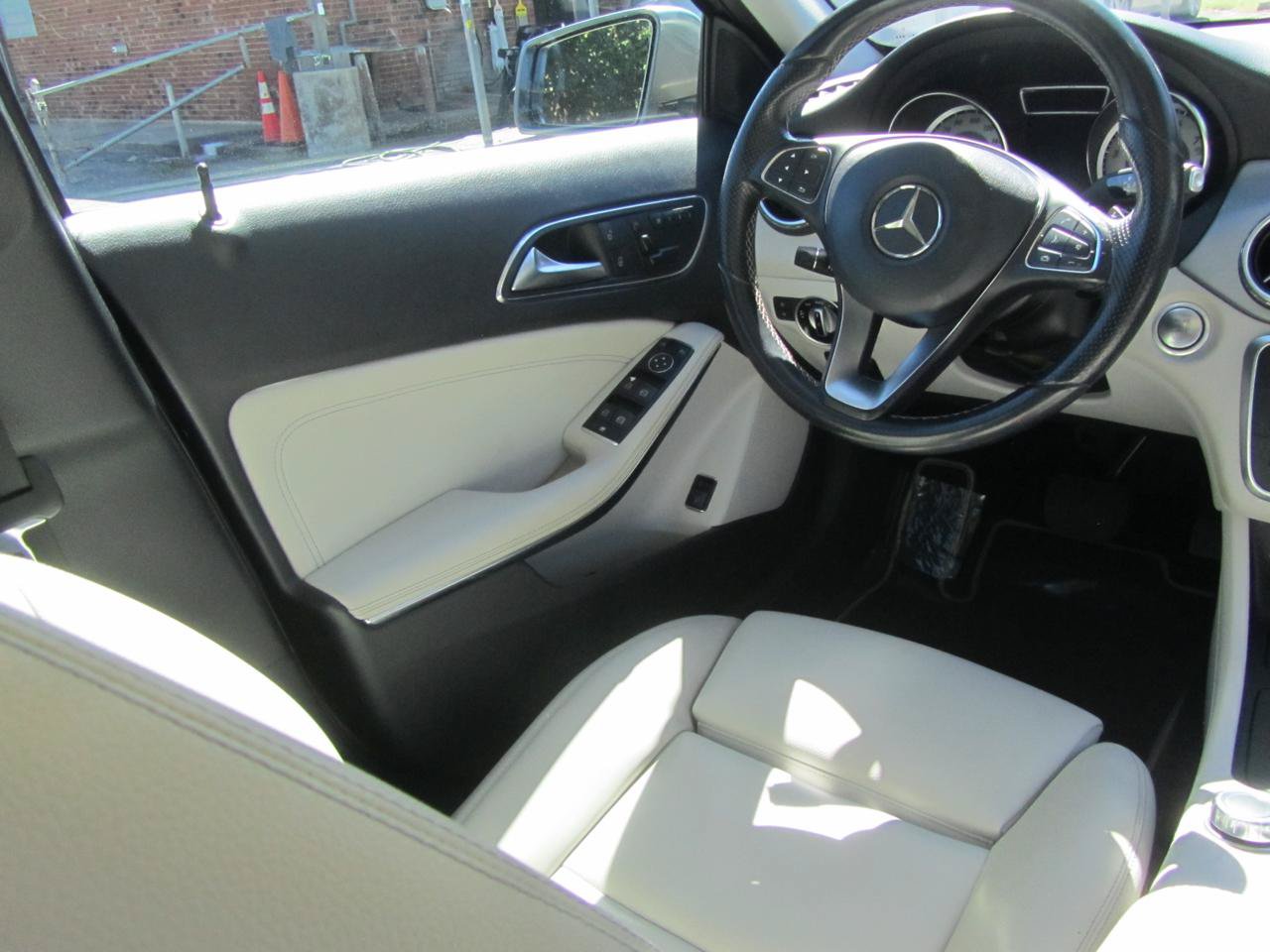 Used 2016 Mercedes-Benz GLA 250 4MATIC image 12