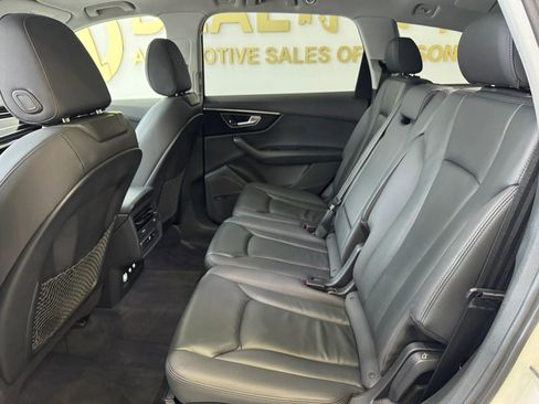 Used 2020 Audi Q7 3.0T Premium Plus image 24