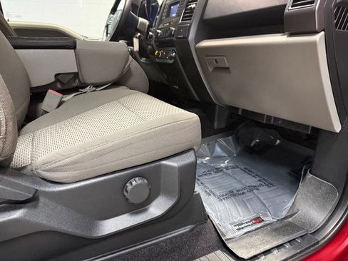 Used 2016 Ford F150 XLT w/ Equipment Group 301A Mid AWD/4WD image 19