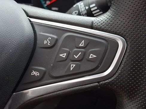 Used 2021 Chevrolet Equinox LS w/ LS Convenience Package FWD image 23