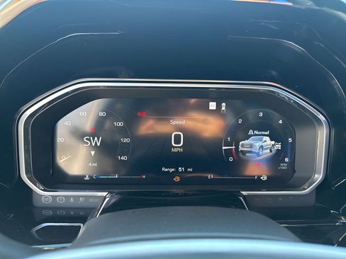 New 2026 GMC Sierra 1500 SLT w/ SLT Convenience Package image 33