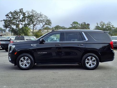 Used 2024 GMC Yukon SLE image 4