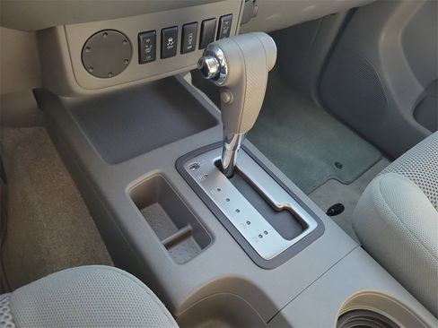 Used 2014 Nissan Frontier SV w/ SV Value Truck Package image 31