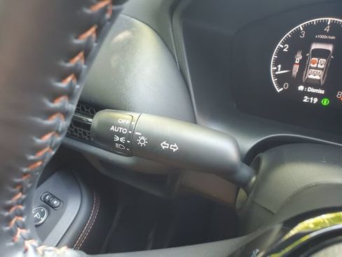 Used 2024 Honda HR-V Sport image 17