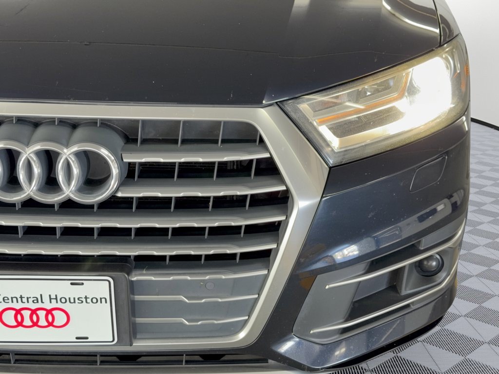 Used 2017 Audi Q7 2.0T Premium Plus w/ Premium Plus Package AWD/4WD image 12