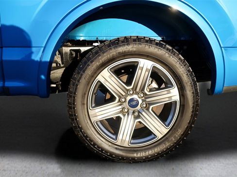 Used 2019 Ford F150 Lariat w/ Equipment Group 502A Luxury image 22