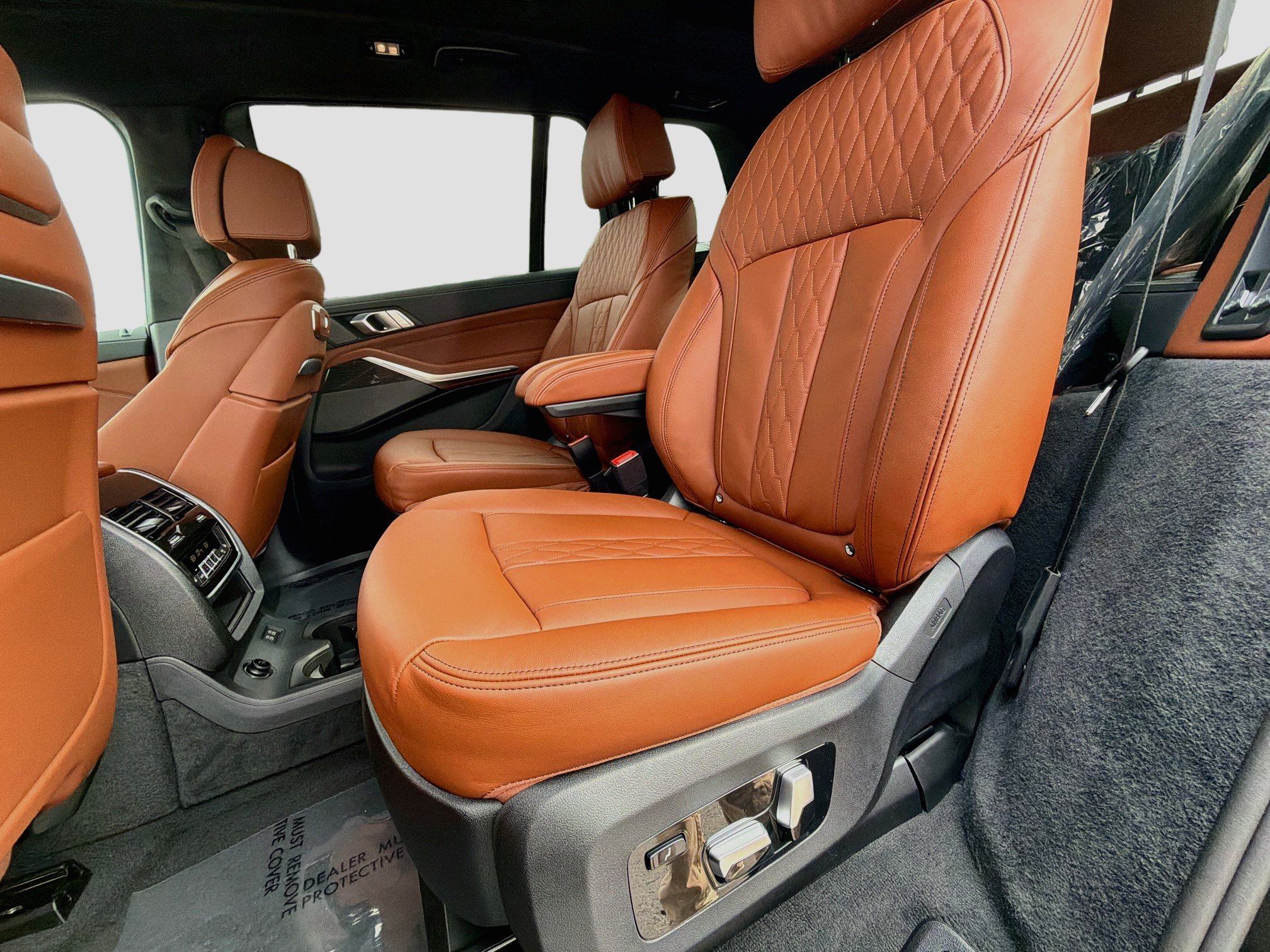 New 2027 BMW X7 xDrive40i w/ Executive Package AWD/4WD image 23