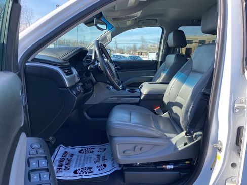 Used 2019 Chevrolet Suburban LT w/ Max Trailering Package image 13