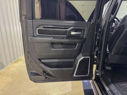 Used 2021 RAM 2500 Laramie w/ Night Edition AWD/4WD image 19