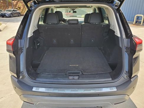 Certified 2023 Nissan Rogue SV w/ SV Premium B Package image 9
