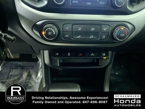 Used 2018 Chevrolet Colorado LT w/ LT Convenience Package image 10